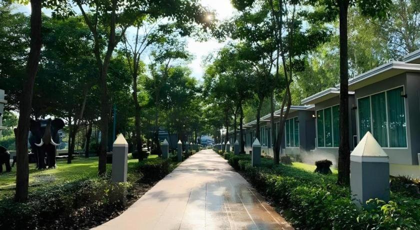 Thaiasia Goldensea Resort Phra Nakhon Si Ayutthaya Exterior foto